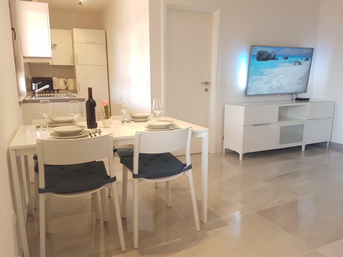 Apartman Bura Lägenhet Posedarje Exteriör bild