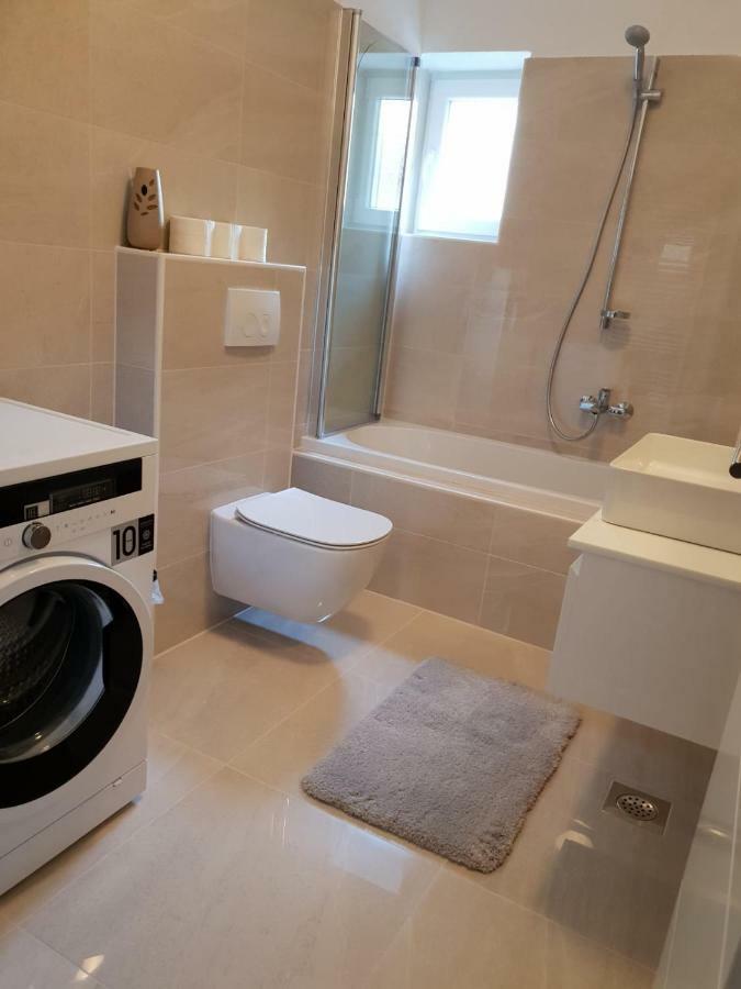 Apartman Bura Lägenhet Posedarje Exteriör bild